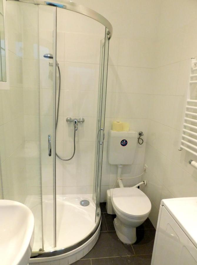 Ruhige, Ganze Wohnung Sissi In Zentrumsnahe Wien Ngoại thất bức ảnh